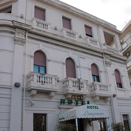 Lungomare Hotel 3*