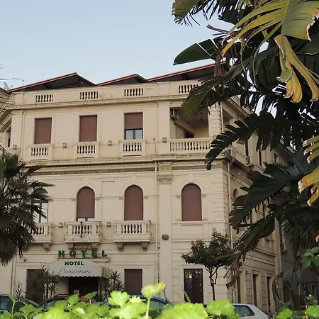 Hotel Lungomare Reggio de Calabre