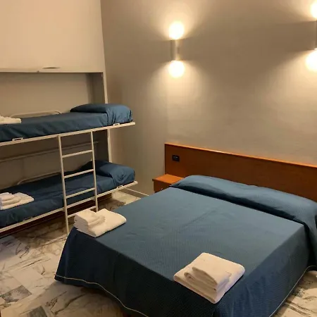 Hotel Lungomare 3*