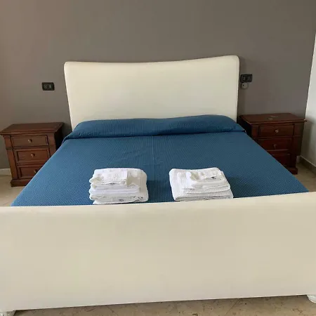 Lungomare Otel 3*
