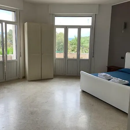 Hotel Lungomare