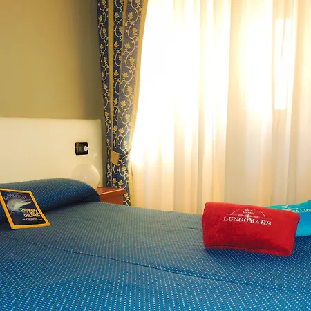 Hotel Lungomare 3*